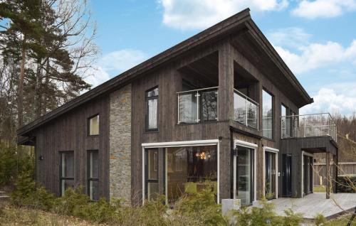 Stunning Home In Sandefjord