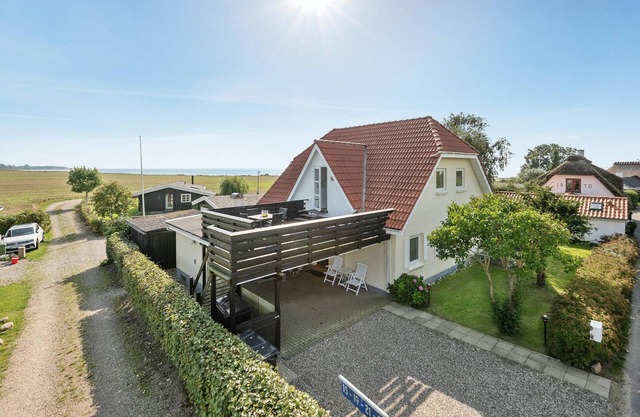 Stunning home in Sydals with sauna