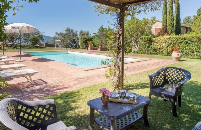 Stunning home in Todi -PG-