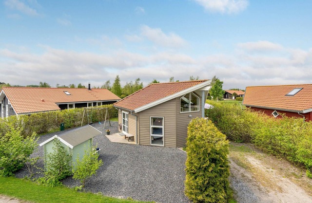 Stunning home in Væggerløse with WiFi