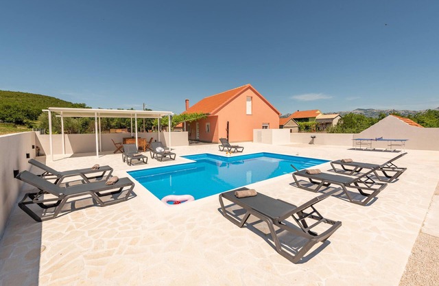 Stunning home in Zelengrad