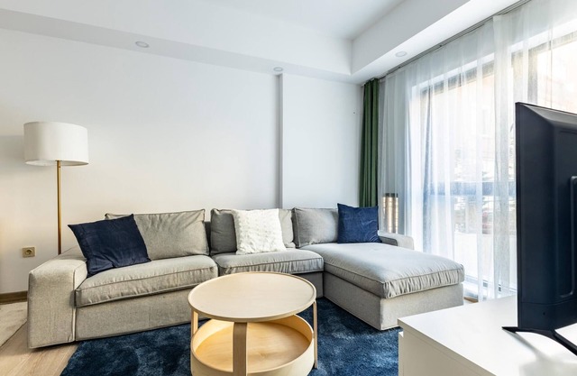 Stunning Istanbul Retreat 3 min to Kanyon Mall