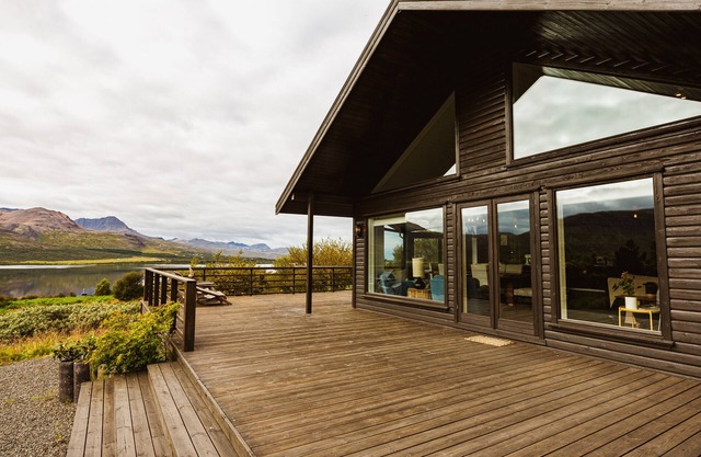 Stunning luxury Cabin by the lake Skorradalsvatn in West Iceland.