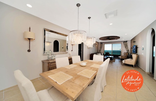 Stunning Luxury 2BR/2BA Condo at Bella Sirena - With Underground Parking Space!