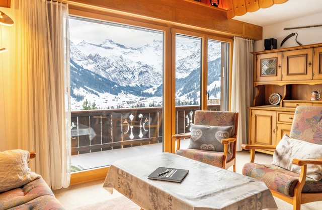 Stunning Mountain Views the Heart of Adelboden w/Luxurious Steam Shower