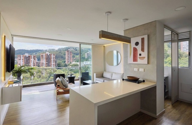 - ¡ Stunning Mountain Views in El Poblado ! -