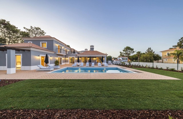 Stunning New 5 bed villa in Encosta do Lago/Quinta do Lago