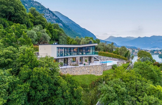 Stunning new villa with pool and views over Lake Como! - Villa Gabriella