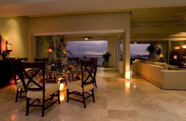 'Stunning Ocean Front and Malecon @ Molino De Agua's Casa Del Sol 609