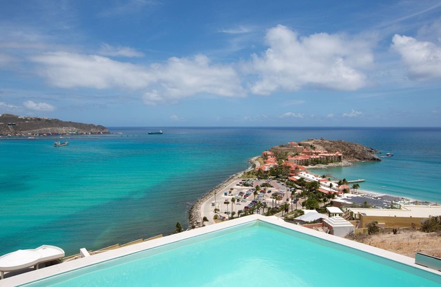 Stunning Ocean View in St Maarten -3BD