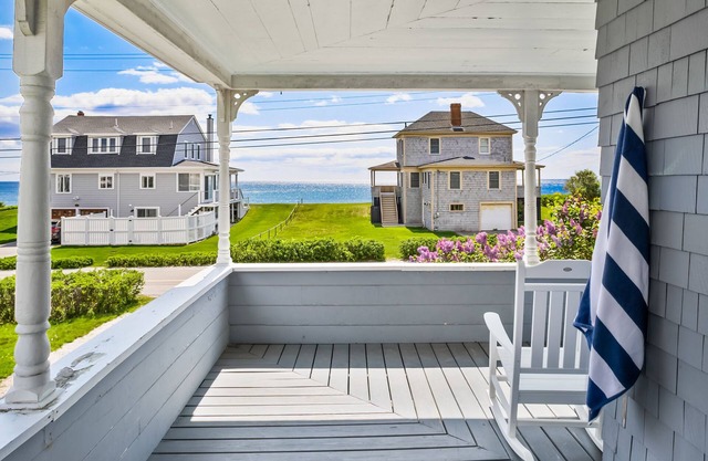 Stunning Ocean Views! Renovated!