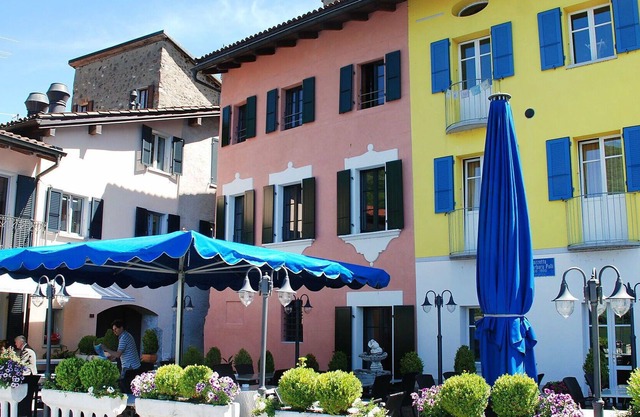 Stunning private villa with WIFI, TV, balcony, pets allowed, panoramic view and parking