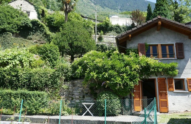 Stunning private villa for 2 guests with WIFI, TV and patio