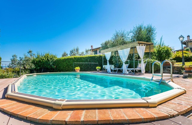 Stunning private villa for 5 guests with WIFI, private pool, TV, terrace, panoramic view and par.