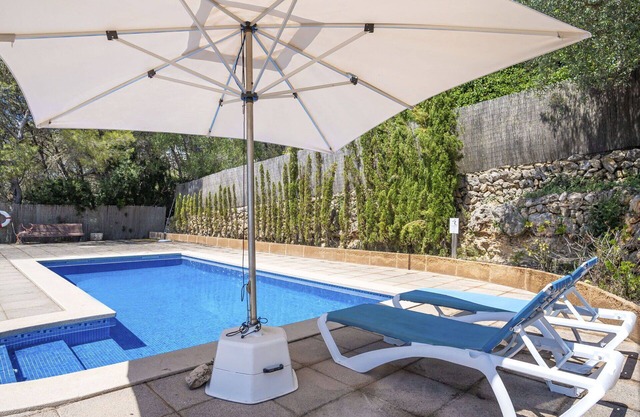 Stunning private villa with WIFI, private pool, A/C, TV, patio, panoramic view and parking