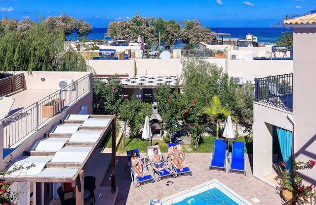 Stunning private villa for 4 guests with pool, A/C, WIFI, TV, terrace, panoramic view and parking