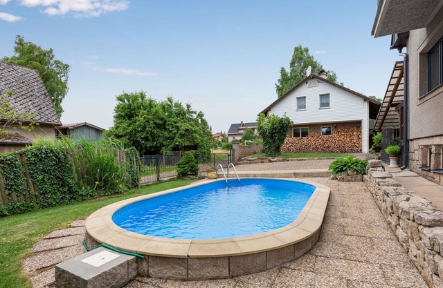 Stunning private villa for 6 people with private pool, WIFI, TV, pets allowed and parking