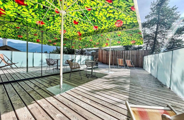 Stunning private villa for 2 people with A/C, WIFI, TV, pets allowed and parking