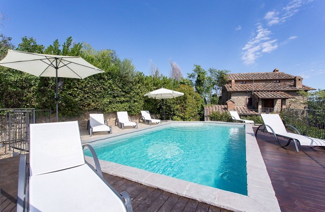 Stunning private villa with A/C, private pool, WIFI, TV, terrace, panoramic view and parking