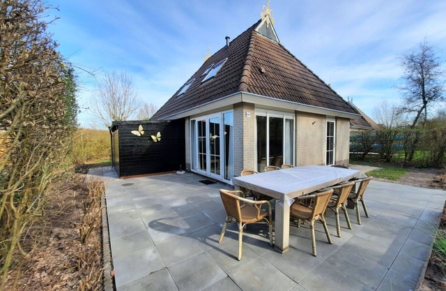 Stunning private villa for 8 guests with WIFI, TV, terrace and parking