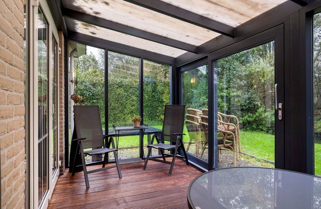 Stunning private villa for 5 guests with WIFI, TV, patio and parking