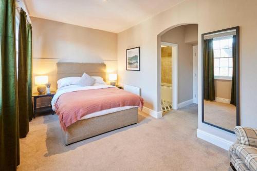 Stunning Raven Aparthotel at Much Wenlock by PureStay