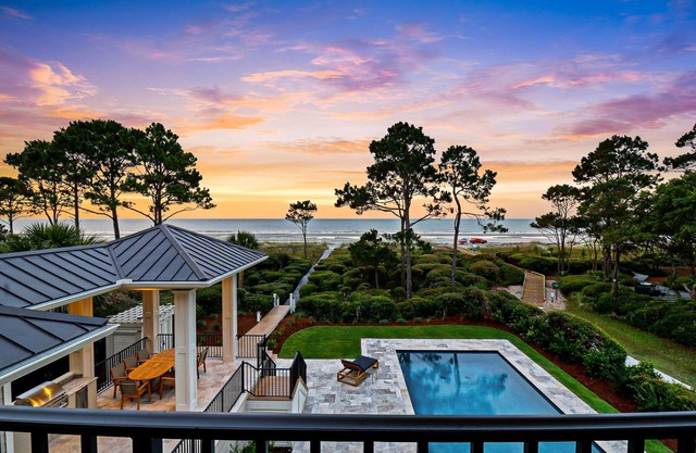 Stunning Sea Pines OCEANFRONT Home - 2023 Newly Renovated Large Pool & Spa