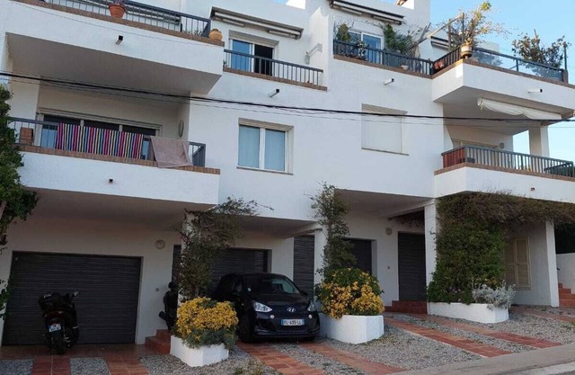 Stunning SEA view 2bedroom 2shower room apartment Sublime appartement MER 2 ch