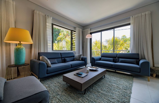 Stunning Soleia Escape with Parking, Grand Baie