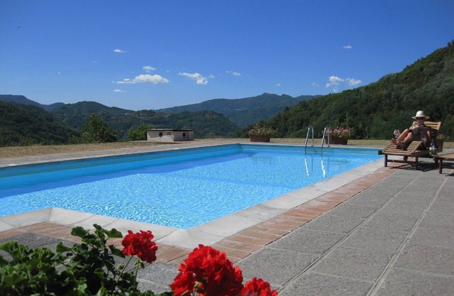 Stunning Tuscan Luxury Villa with Private Pool and 360 degree Panoramic Views.