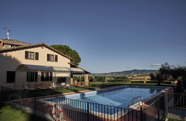 Stunning villa with private pool near Castiglione del Lago