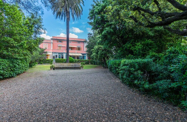 Stunning villa for 6 guests with A/C, WIFI, TV, terrace, pets allowed and parking