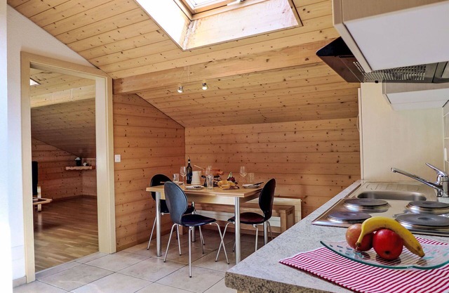 Stunning villa for 4 guests with WIFI and patio