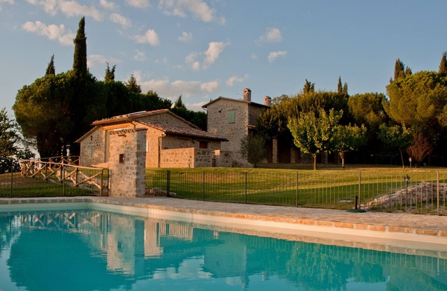 Stunning villa with private pool, patio and large garden