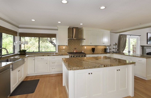 Stunning Vineyard View Home on Iconic Silverado Trail in Beautiful Napa Valley