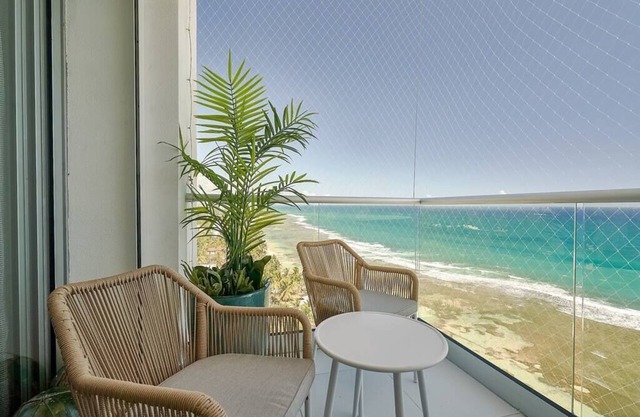 Stunning Waterfront Apartment w/Balcony at Juan Dolio