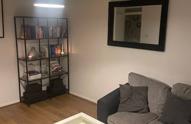 Stylish 1-Bed Flat -Earl's Court