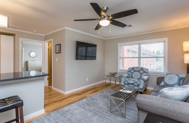 Stylish 1BR Near Downtown & WFU Hospital
