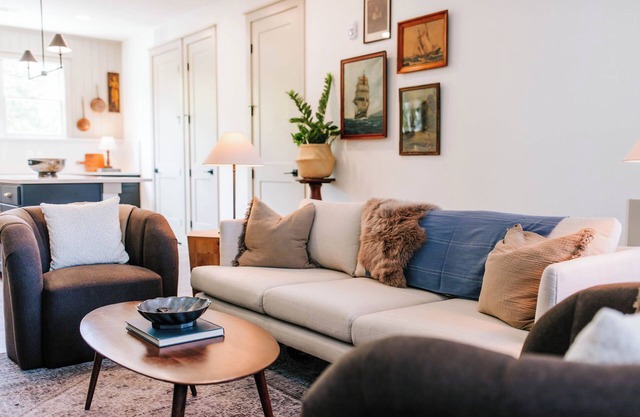 Stylish 2BR Getaway by MHM Luxury Properties