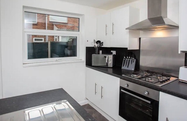 Stylish 3 bedroom property, Newcastle