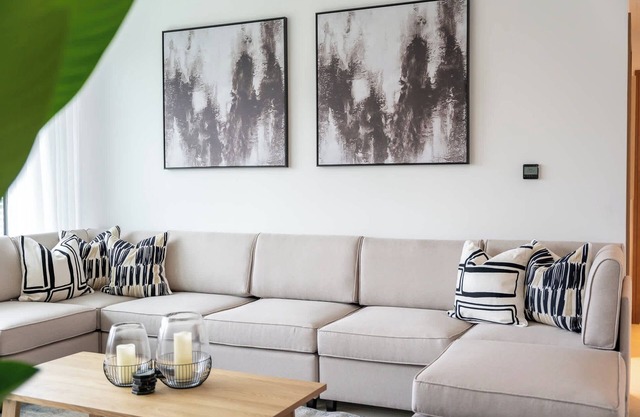 Stylish 3-Bedrooms with an elegant dining area in the heart of Dubai Marina!
