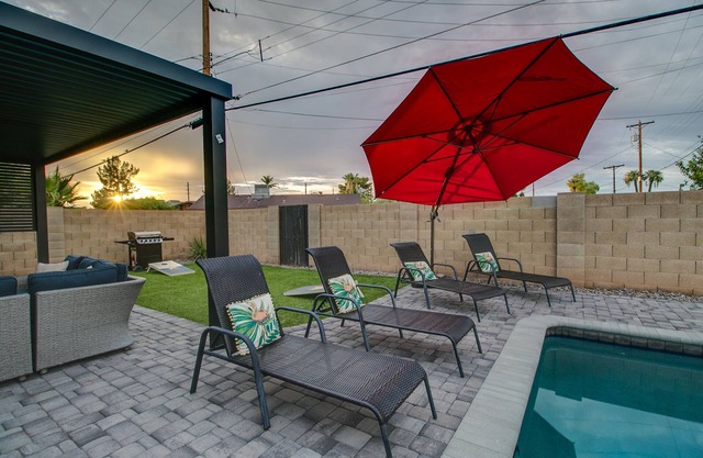 Stylish 4 Bdrm Near ASU and Old Town Scottsdale!