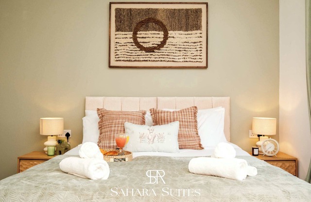 Stylish 5BR - Monthly Stay - Parking
