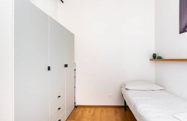 Stylish and Comfortable - Borgo Inc.
