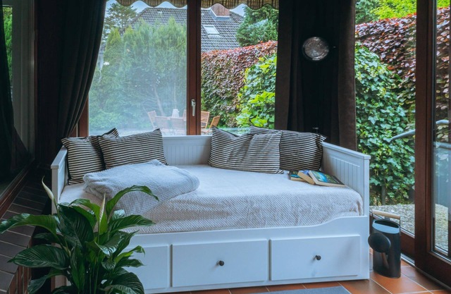 Stylish and well-equipped holiday home near the North Sea coast.