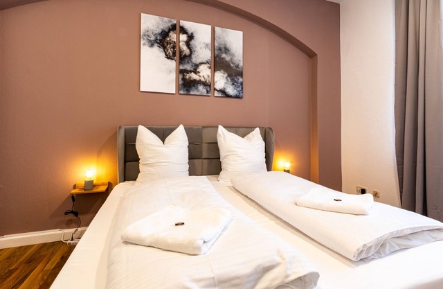 Stylish apartment | 60sqm | 10min central station | king-size bed | dogs allowed!