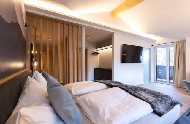 Stylish apartment with mountain view 4 pers.