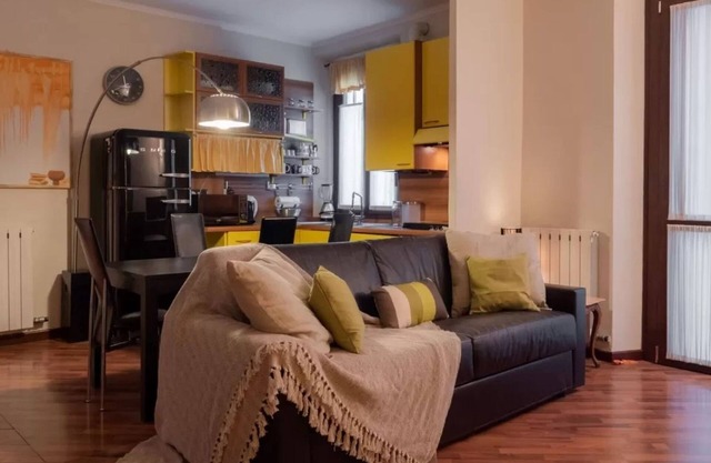 Stylish Boutique Apartment-City Center