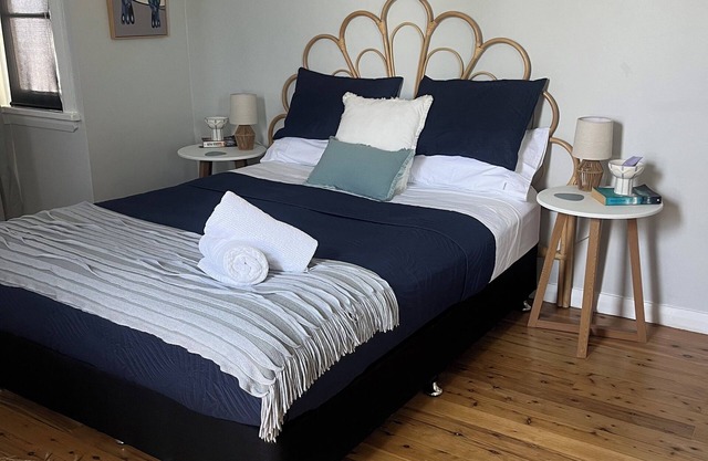 Stylish, Comfortable, Cozy Cottage Stay - South Dubbo CBD - Pet Friendly