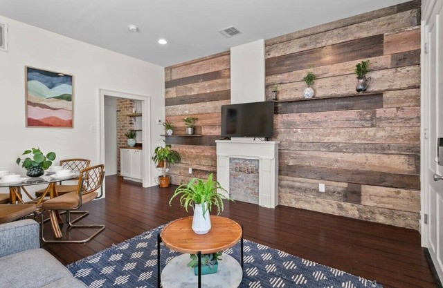 Stylish Creole Cottage 1BD | Central Location